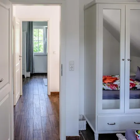 Karola 펜션 쾰핀제